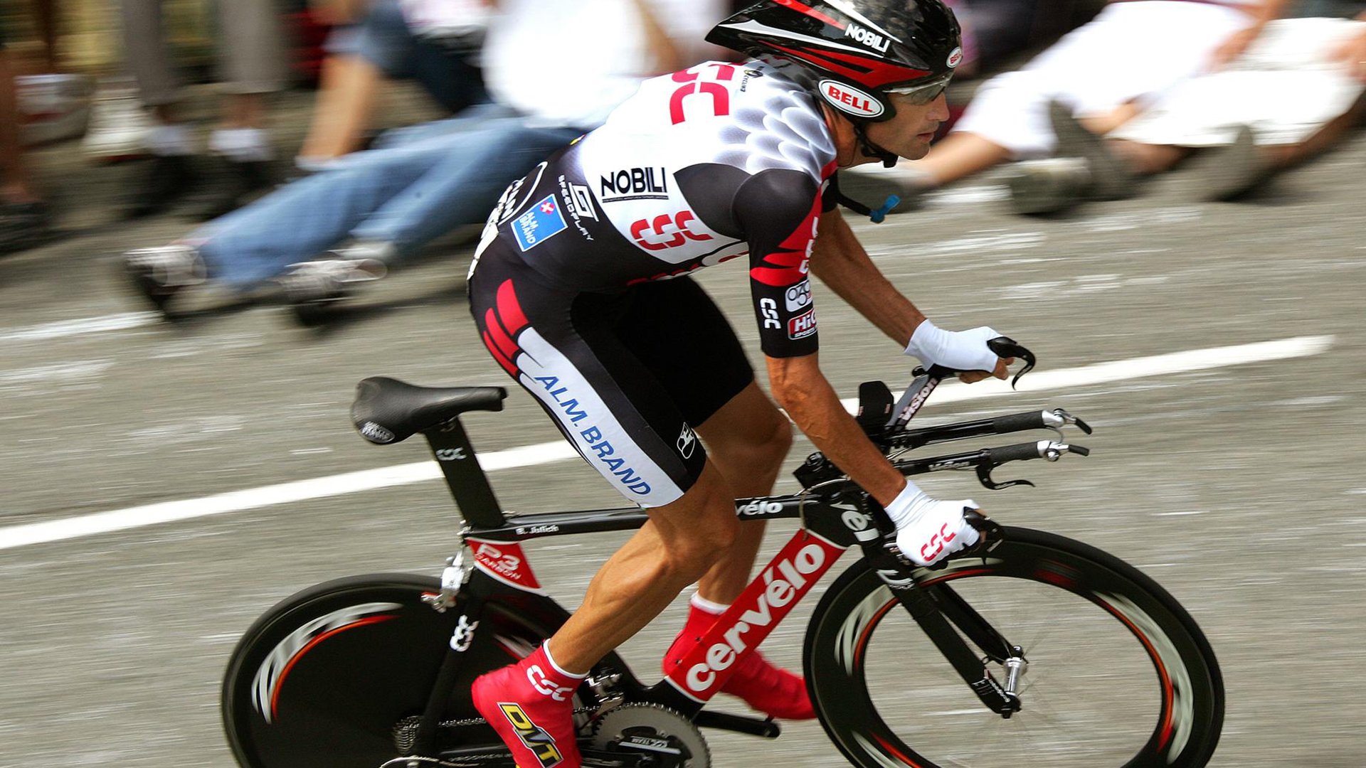 霍芬海姆客场胜出，扩大积分差距，霍芬海姆对