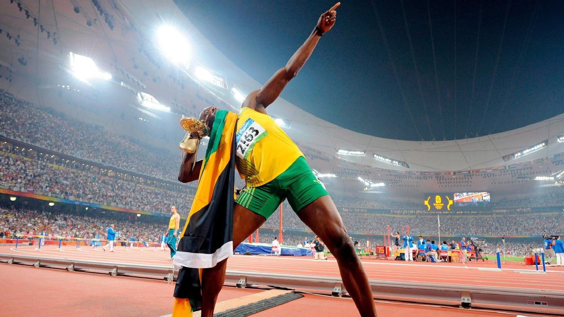 塔图姆强调防守转换速度要更快更准，塔图姆打法特点